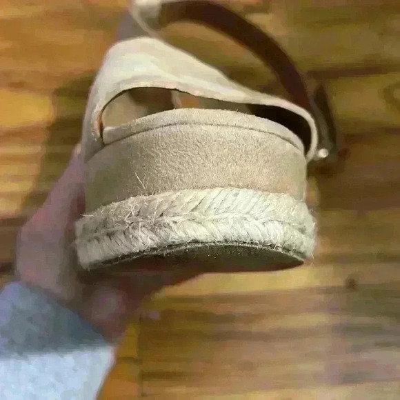 Chloe Women's Ankle Strap Sandler Beige Suede Espadrille Wedge. Shoe Size EU 35 - Picture 10 of 12